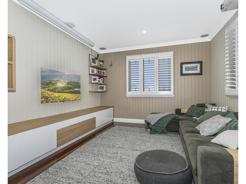 33 Sydney Street, Clayfield QLD 4011