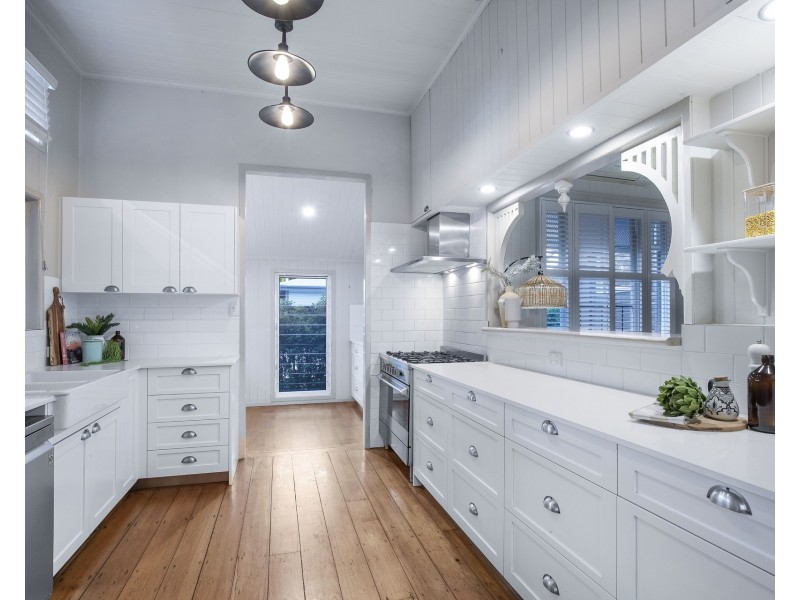 63 Park Avenue, Clayfield QLD 4011