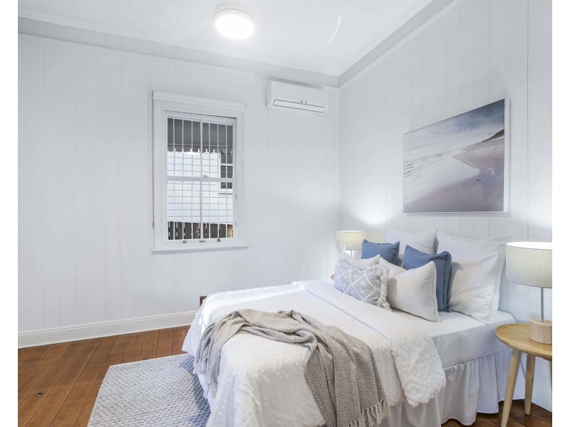 17 Kent Road, Wooloowin QLD 4030