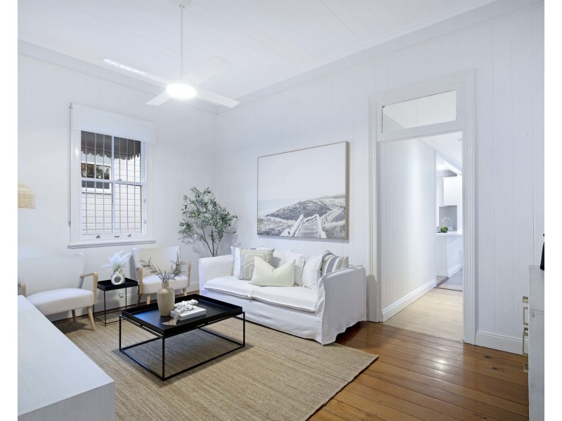 17 Kent Road, Wooloowin QLD 4030