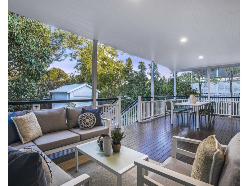 17 Kent Road, Wooloowin QLD 4030