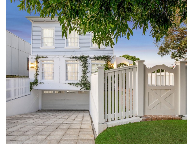 40 Price Street, Wooloowin QLD 4030