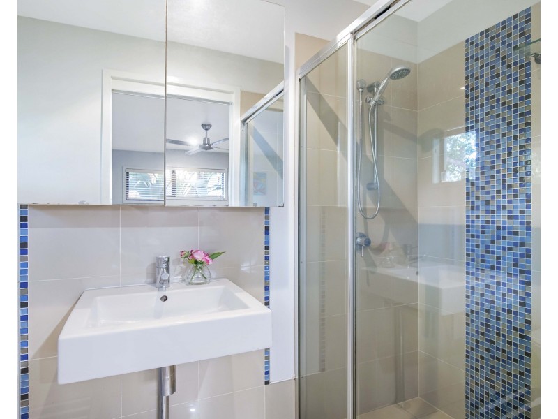 2/56 Montpelier Street, Clayfield QLD 4011