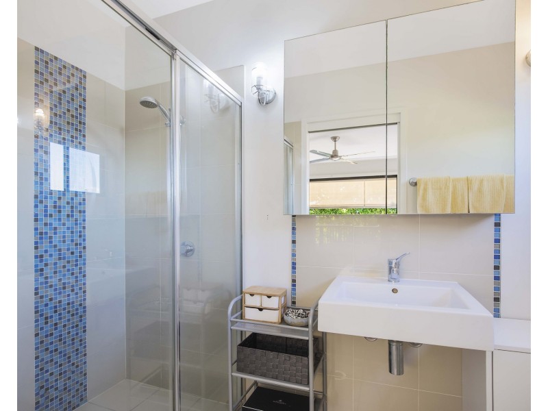 2/56 Montpelier Street, Clayfield QLD 4011