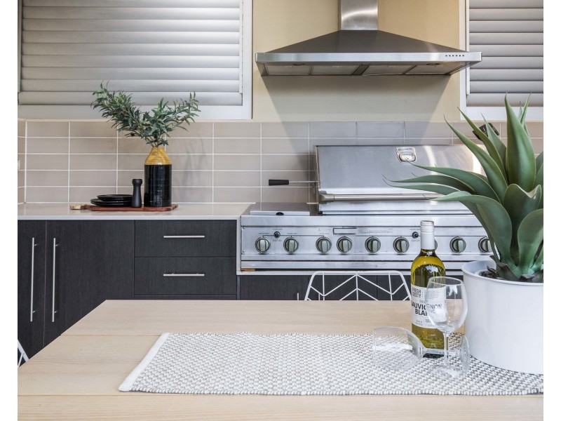 14 Jackson Street, Clayfield QLD 4011