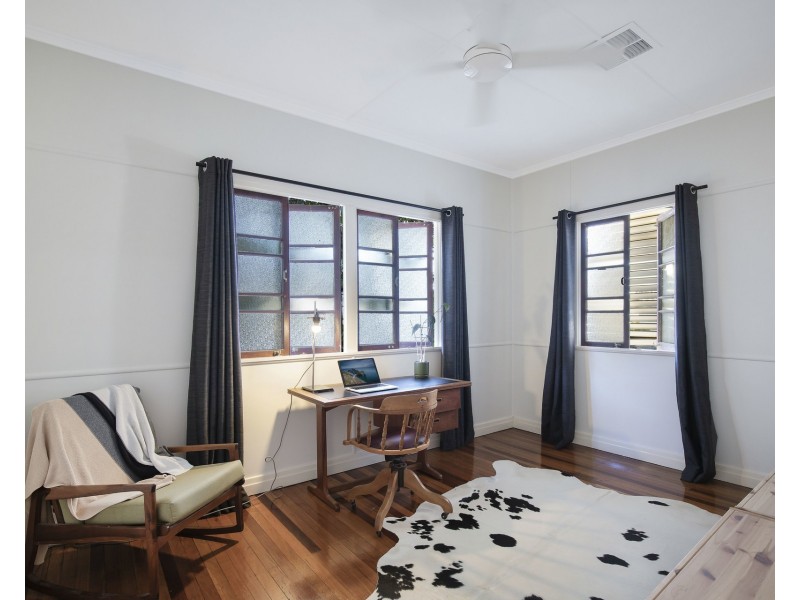 76 Spence Road, Wavell Heights QLD 4012