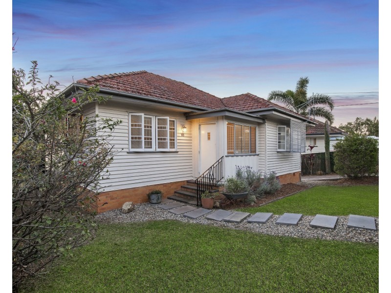 76 Spence Road, Wavell Heights QLD 4012