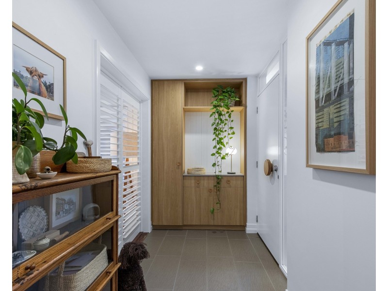 25 Barker Street, Wavell Heights QLD 4012