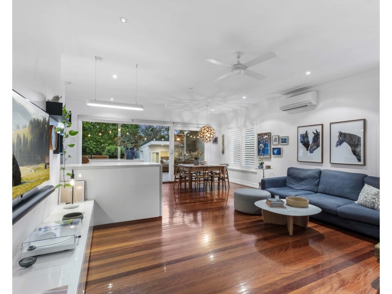 25 Barker Street, Wavell Heights QLD 4012