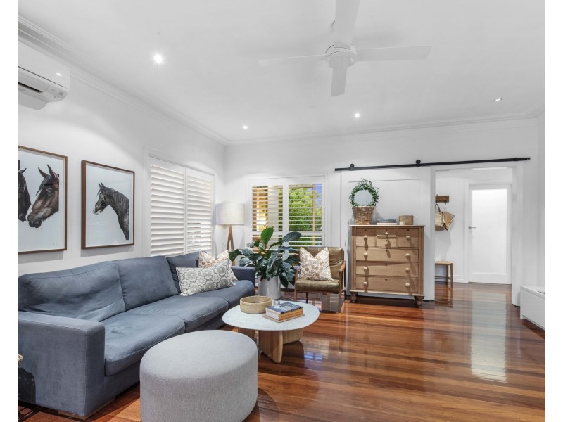 25 Barker Street, Wavell Heights QLD 4012