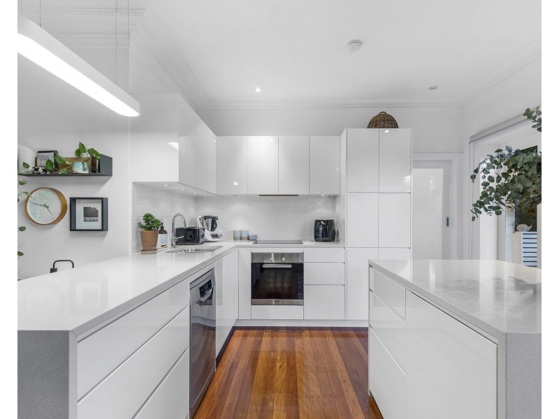 25 Barker Street, Wavell Heights QLD 4012