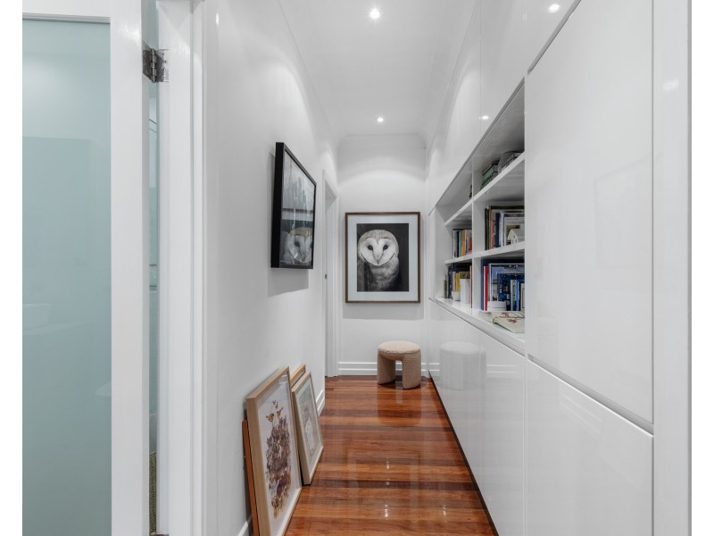 25 Barker Street, Wavell Heights QLD 4012