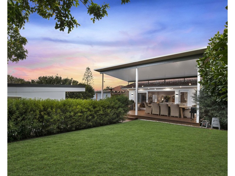 25 Barker Street, Wavell Heights QLD 4012