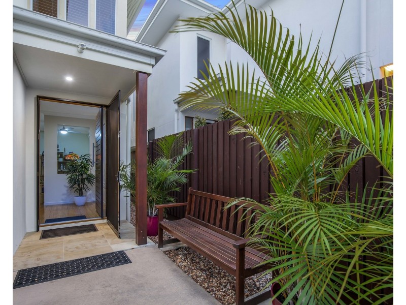 83 Hedley Avenue, Nundah QLD 4012
