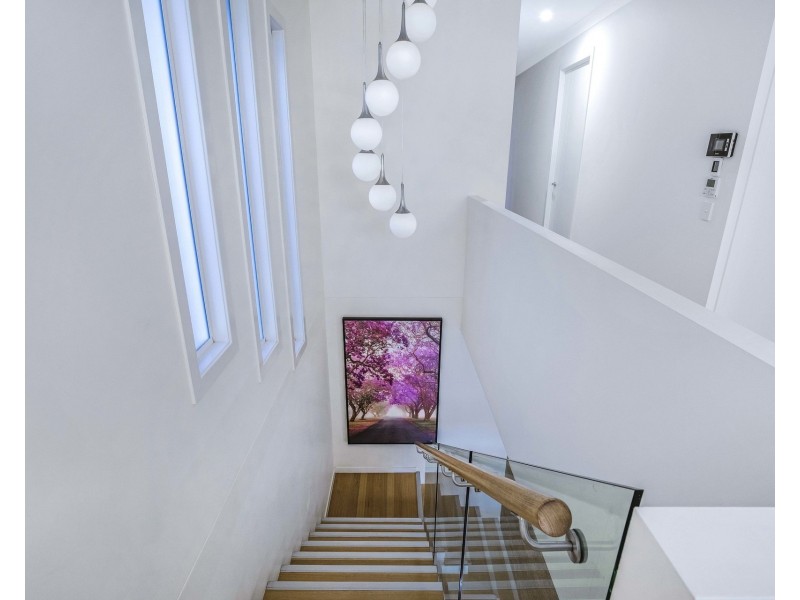 83 Hedley Avenue, Nundah QLD 4012