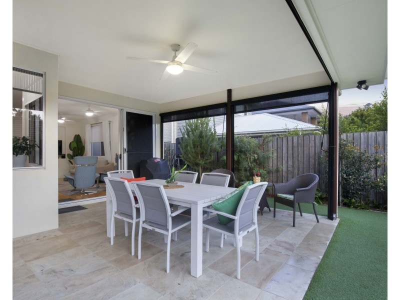 83 Hedley Avenue, Nundah QLD 4012