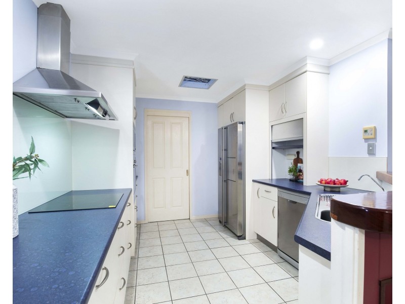 21 Walton Place, Brighton QLD 4017