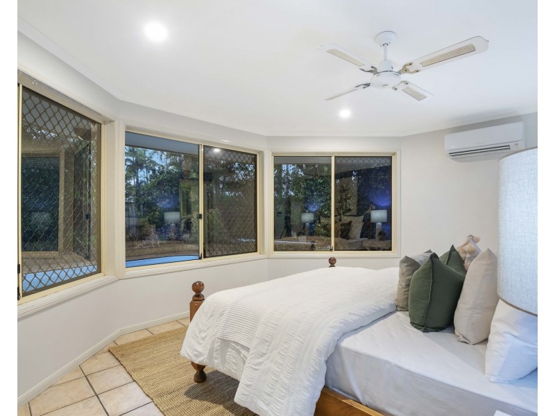21 Walton Place, Brighton QLD 4017