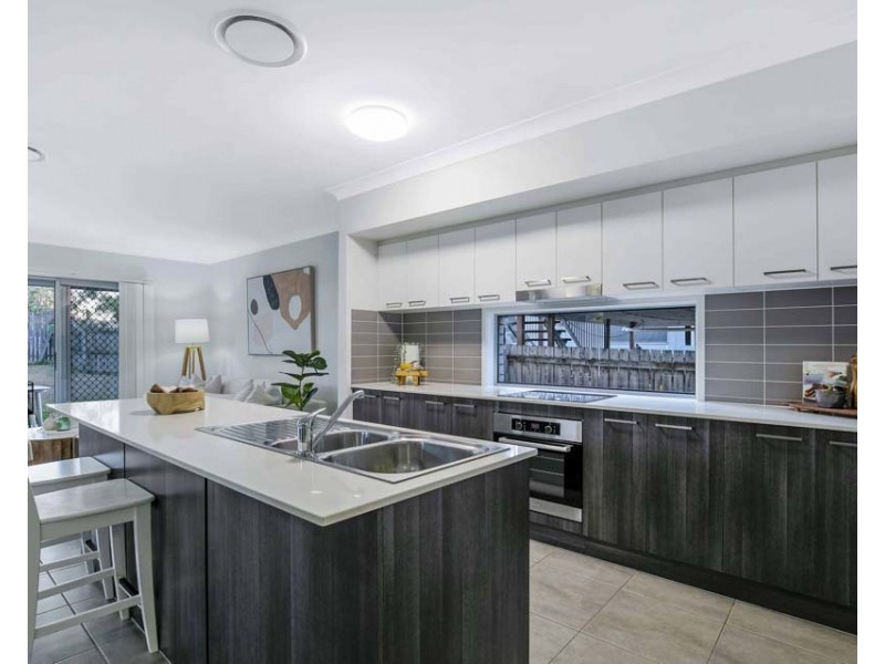 60 Reinhold Crescent, Chermside QLD 4032