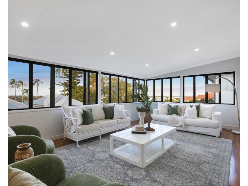 22 Highclere Street, Clayfield QLD 4011