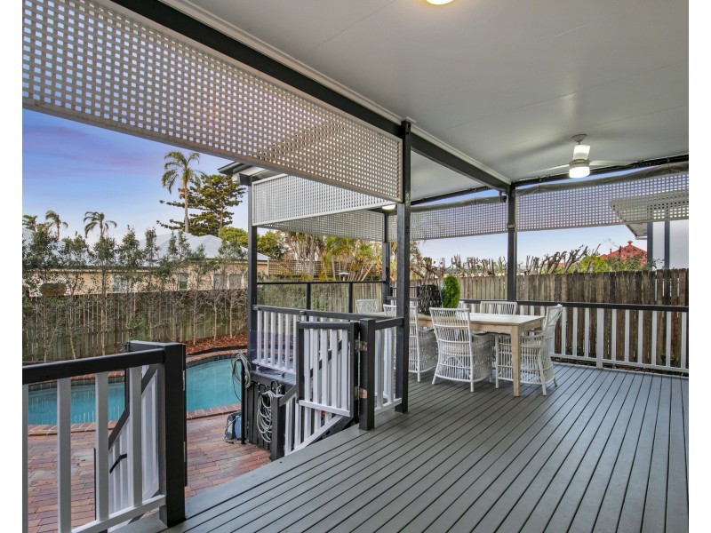 22 Highclere Street, Clayfield QLD 4011