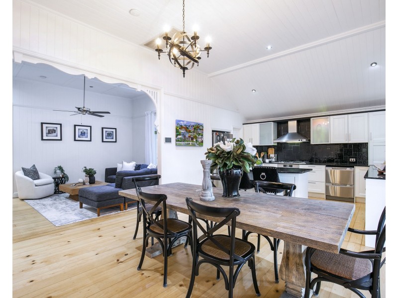 33 Kent Road, Wooloowin QLD 4030