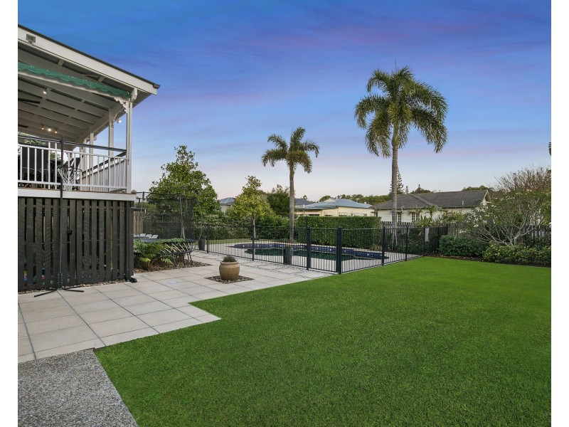 33 Kent Road, Wooloowin QLD 4030