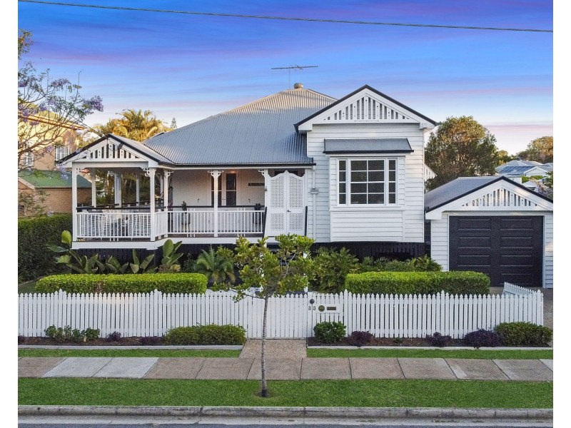 33 Kent Road, Wooloowin QLD 4030