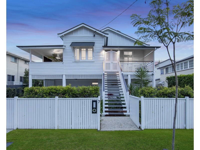 7 Mcintyre Street, Wooloowin QLD 4030