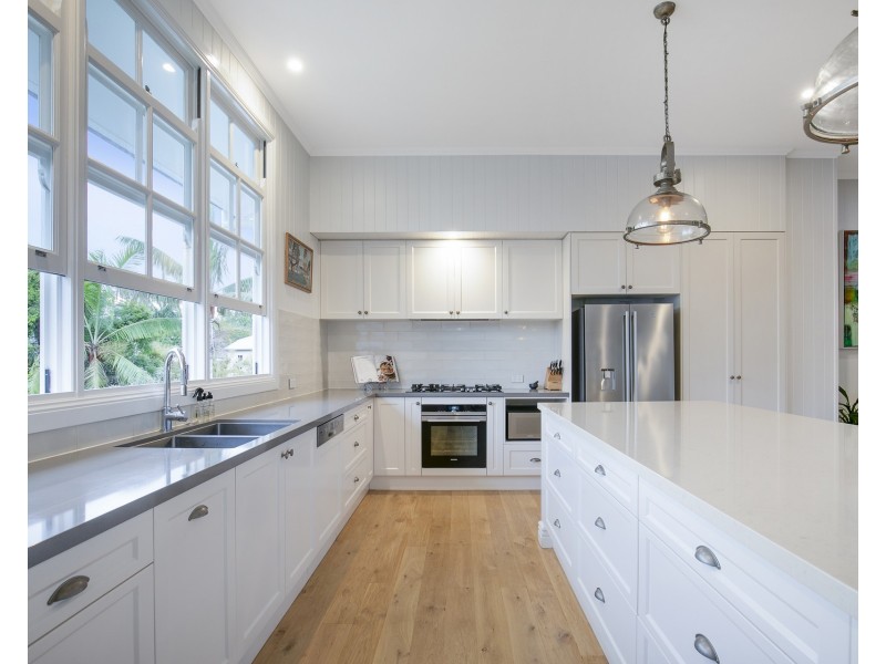 7 Mcintyre Street, Wooloowin QLD 4030