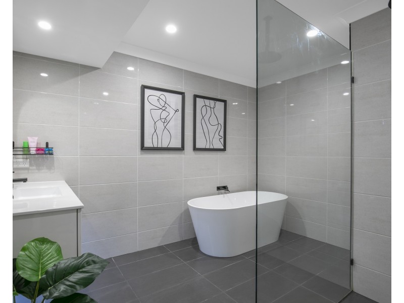 7 Mcintyre Street, Wooloowin QLD 4030