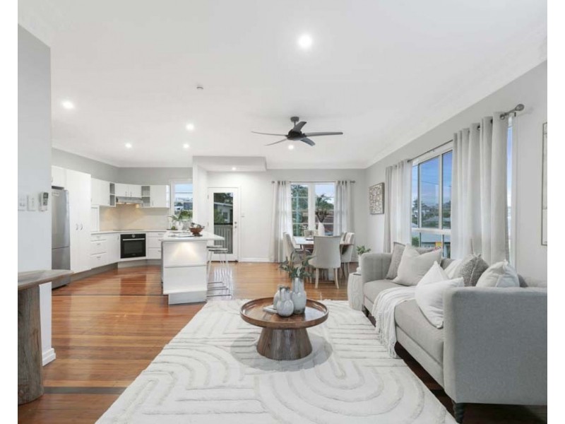 80 Broadway Street, Carina QLD 4152