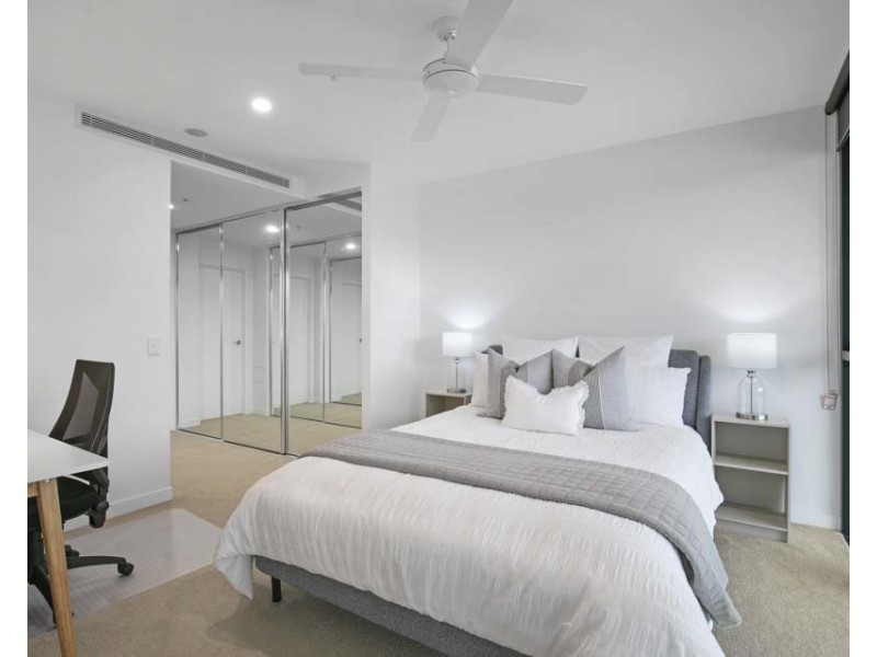 11204/7 Wharf Street, Hamilton QLD 4007