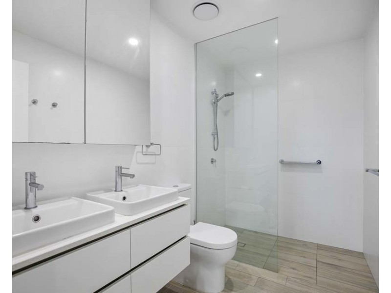 11204/7 Wharf Street, Hamilton QLD 4007