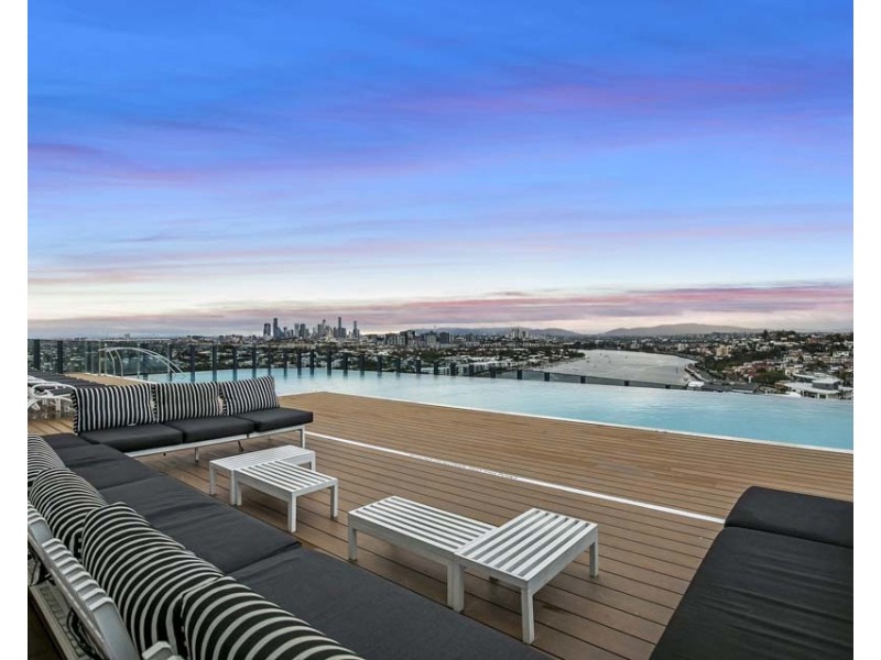 11204/7 Wharf Street, Hamilton QLD 4007