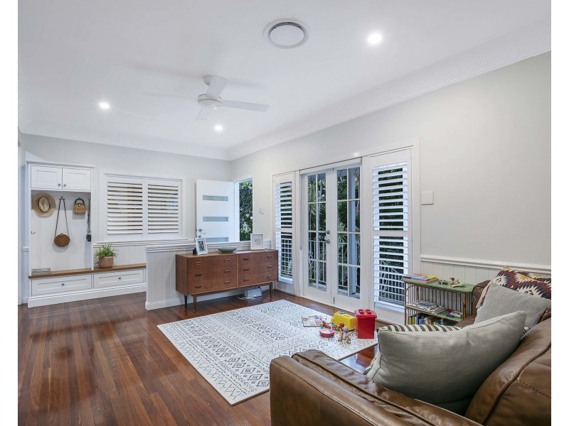 191 Edinburgh Castle Road, Wavell Heights QLD 4012