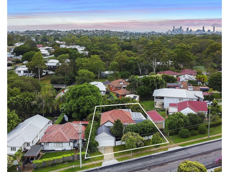 191 Edinburgh Castle Road, Wavell Heights QLD 4012