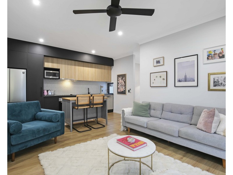 2/124 Nellie Street, Nundah QLD 4012