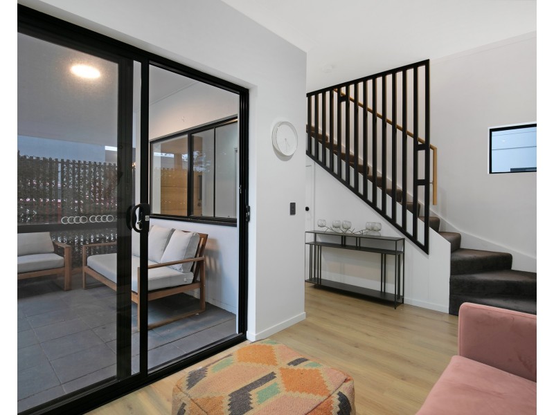 2/124 Nellie Street, Nundah QLD 4012