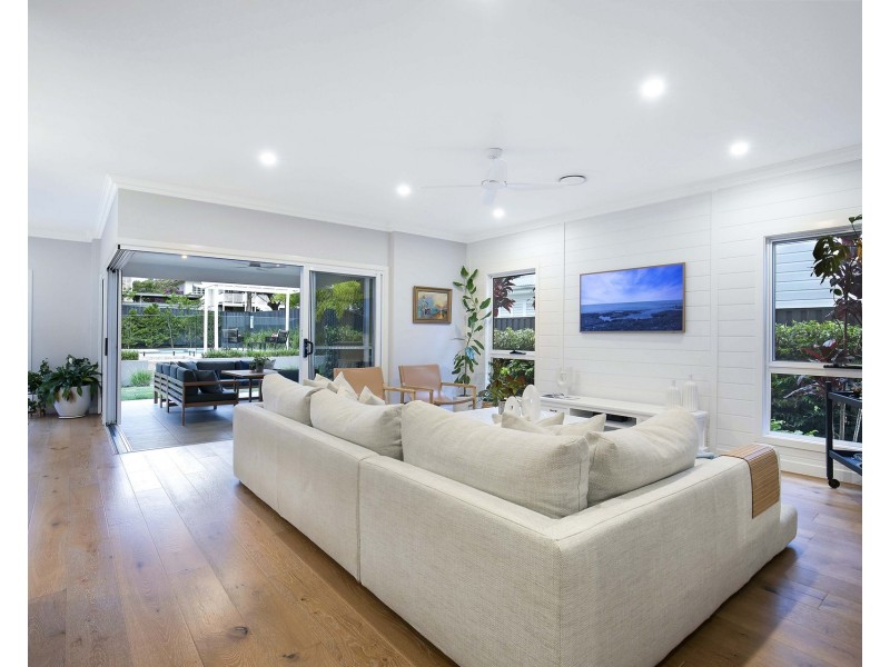 29 Zeehan Street, Wavell Heights QLD 4012