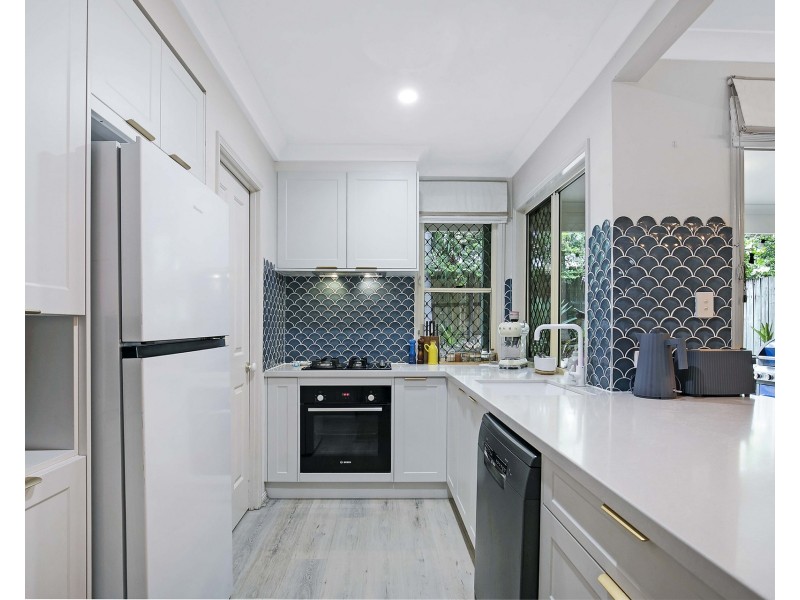 2/23 London Road, Clayfield QLD 4011