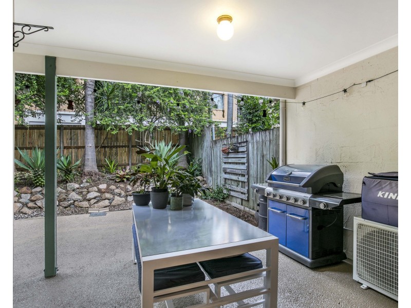 2/23 London Road, Clayfield QLD 4011