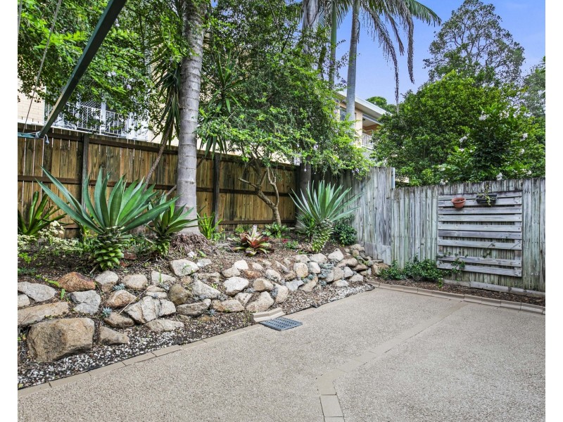 2/23 London Road, Clayfield QLD 4011