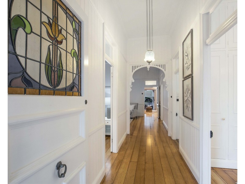 34 Howie Street, Clayfield QLD 4011