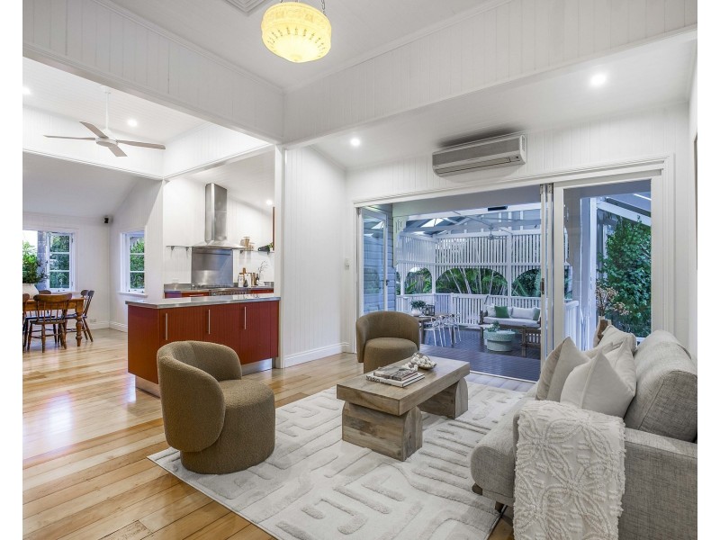 34 Howie Street, Clayfield QLD 4011