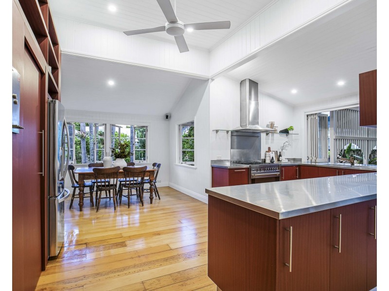 34 Howie Street, Clayfield QLD 4011