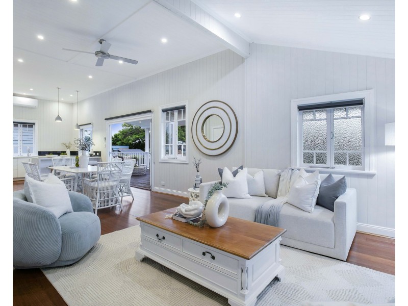 76 Kent Road, Wooloowin QLD 4030
