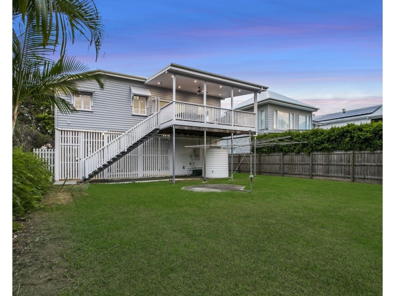 76 Kent Road, Wooloowin QLD 4030