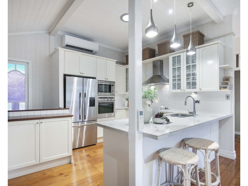 21 Eveleigh Street, Wooloowin QLD 4030