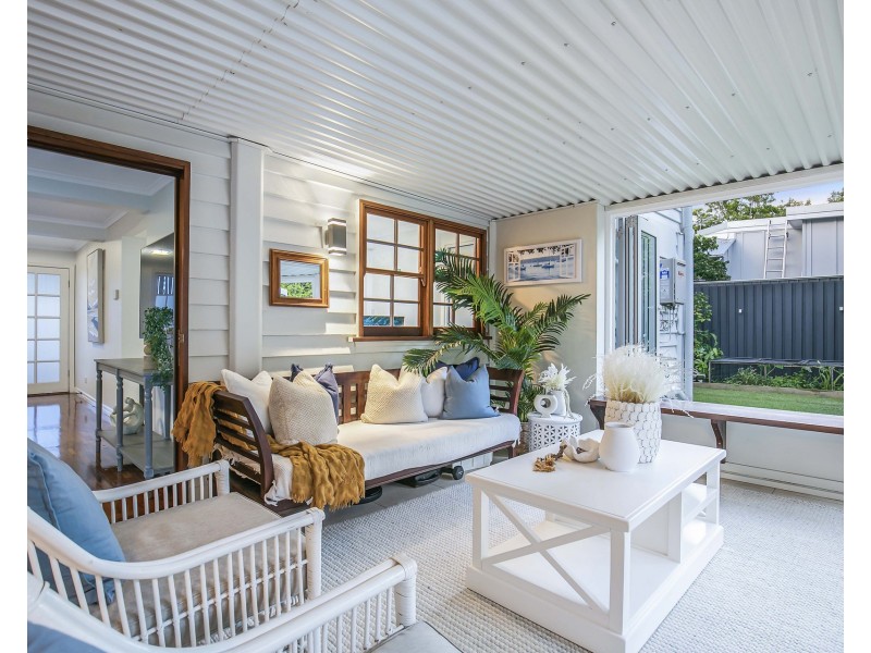 21 Eveleigh Street, Wooloowin QLD 4030